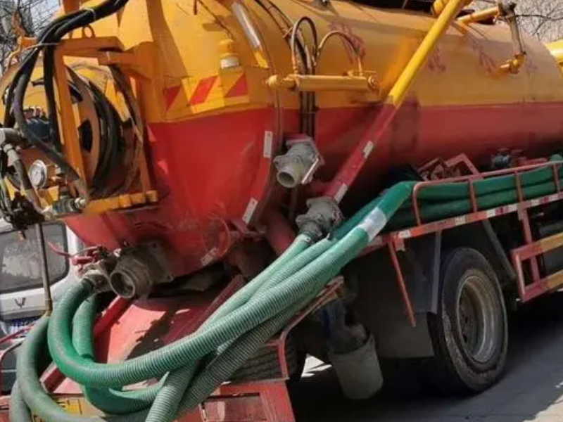 高新区 皓月 西环城 西安广场通下水管道 掏下水井