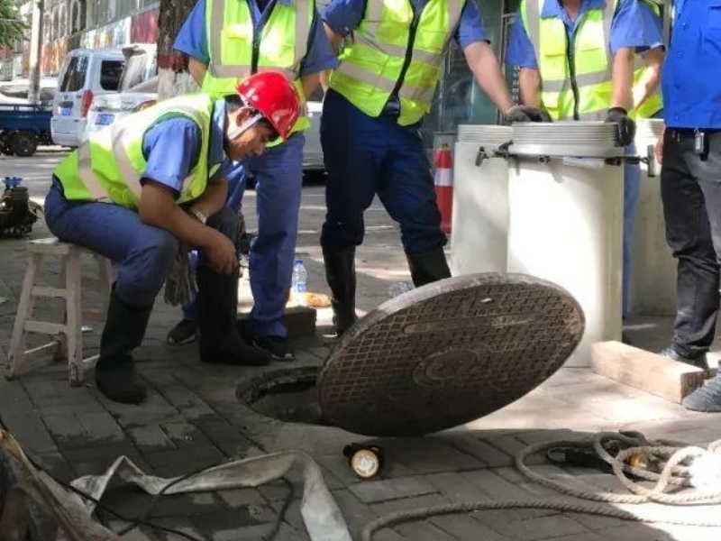 西安外事学院大寨路唐兴路附近管道疏通高压清洗抽粪