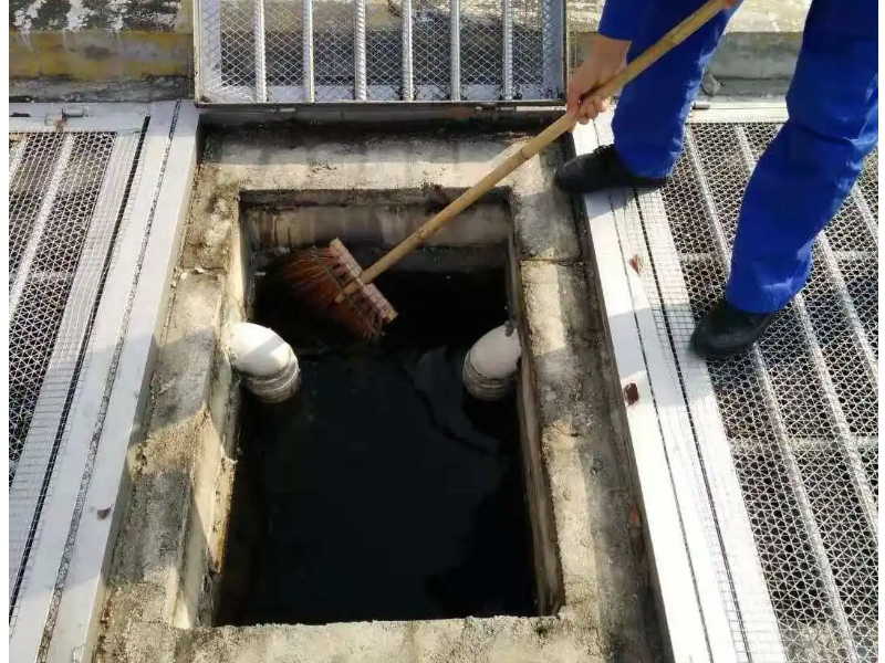 西安市雁塔区电子城专业马桶疏通专业下水道疏通抽粪