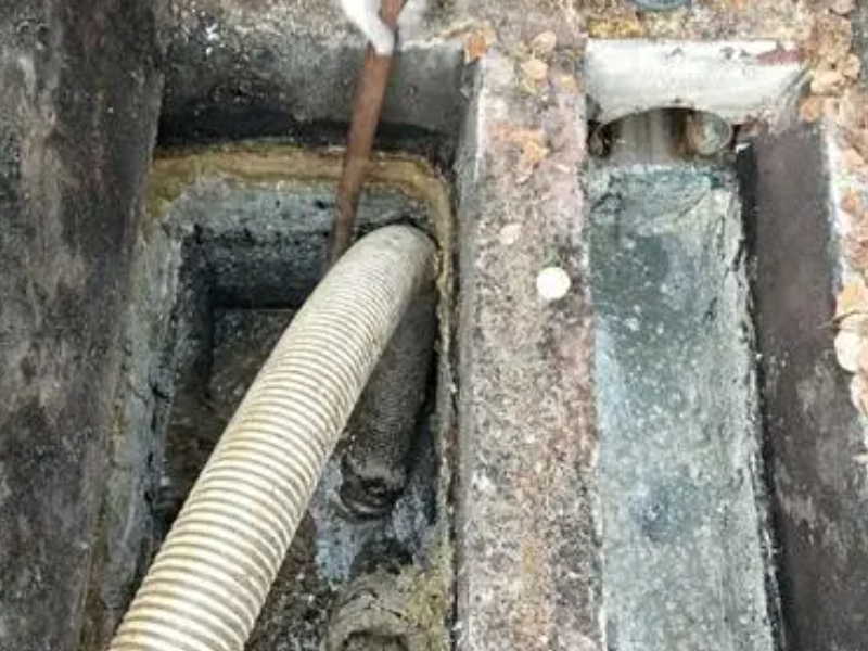 西安疏通厨房下水道 西安换地漏修马桶